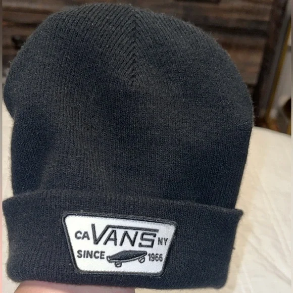 Vans Black Knit Beanie - Picture 4 of 4